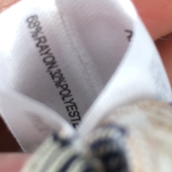 Doe & Rae Plaid Button Up Top Size S - Picture 4 of 16